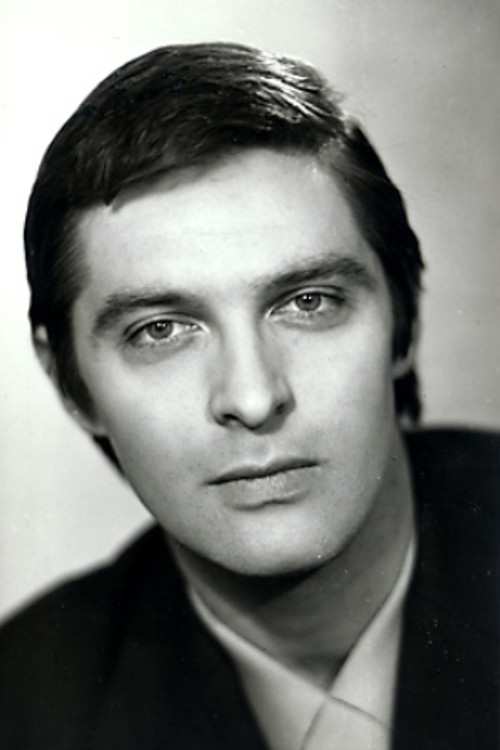 Nikolay Vereshchenko as Валентин Федорович Булгаков