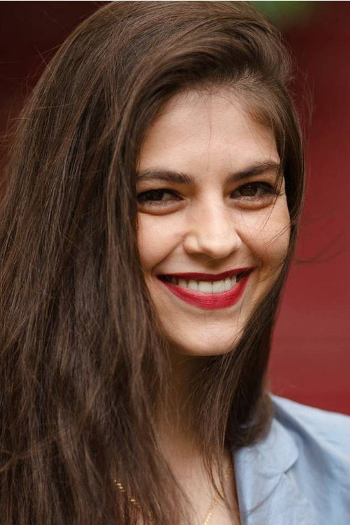 Ada Lupu as Photographer