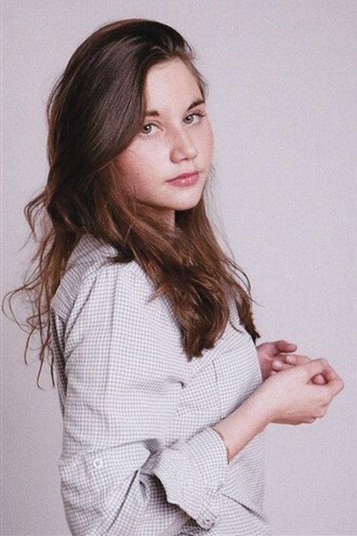 Mathilde Blache as Léa