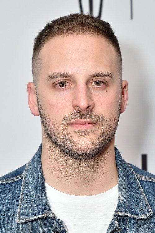 Samuel Zimmerman as Ethan