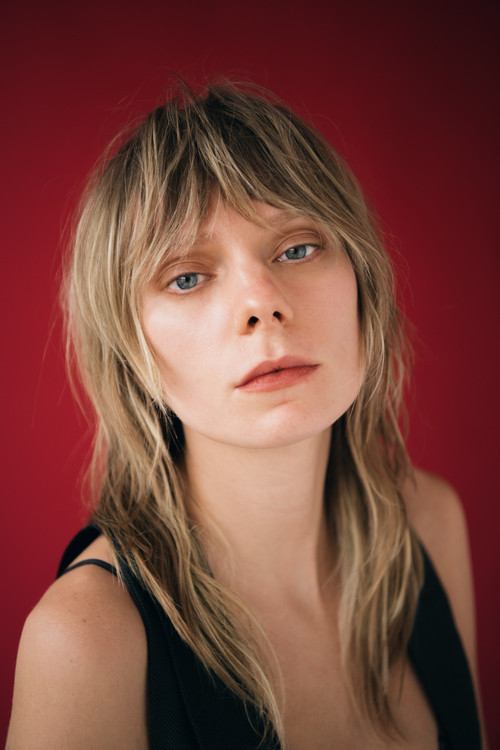 Alexis Felix as Summer