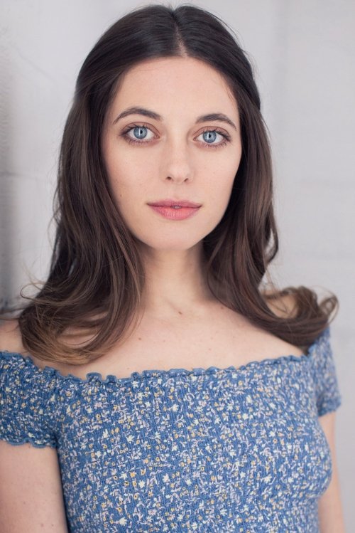 Siri Miller as Amber