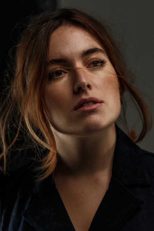 Victoria Lacoste as Q