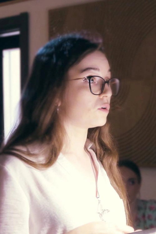 Manuela Clarita Tedesco as Sorika