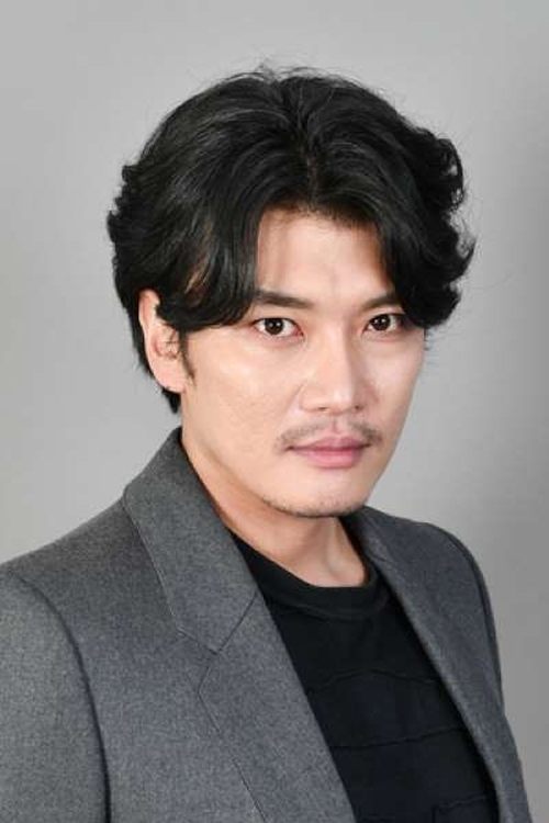Kim Yoon-sung as Son Ki-wook