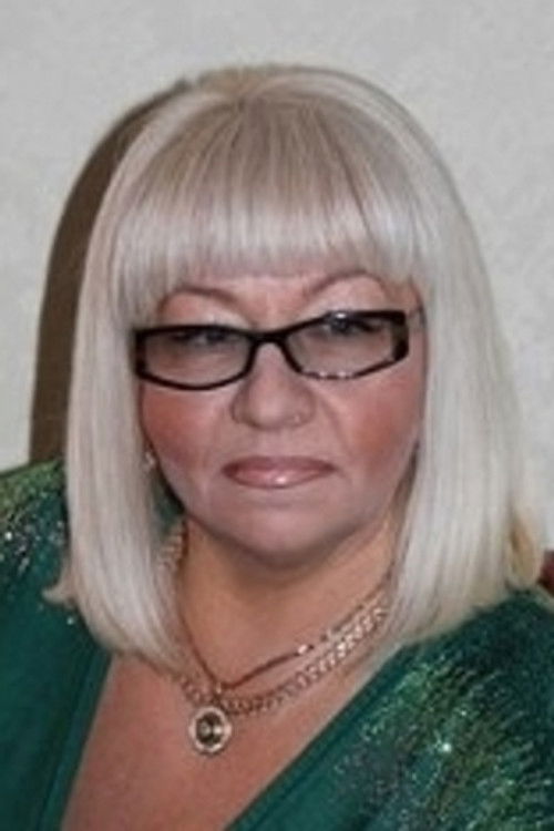 Larisa Simonova as An unhelpful clerk