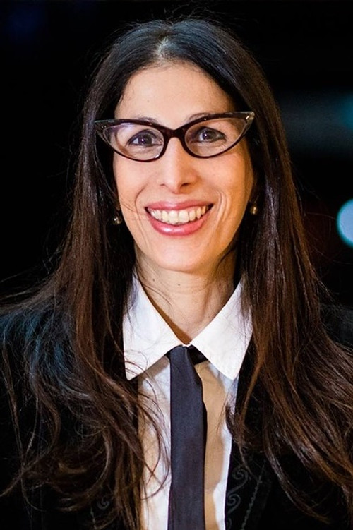 Karen Acioly as Adrastéia