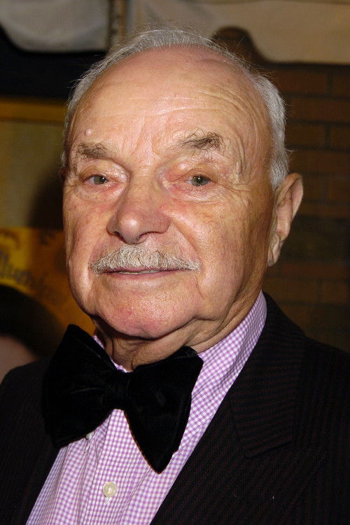 Boris Lyoskin as Mikhael