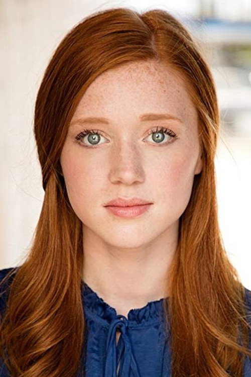 Chloe Ray Warmoth as Jade