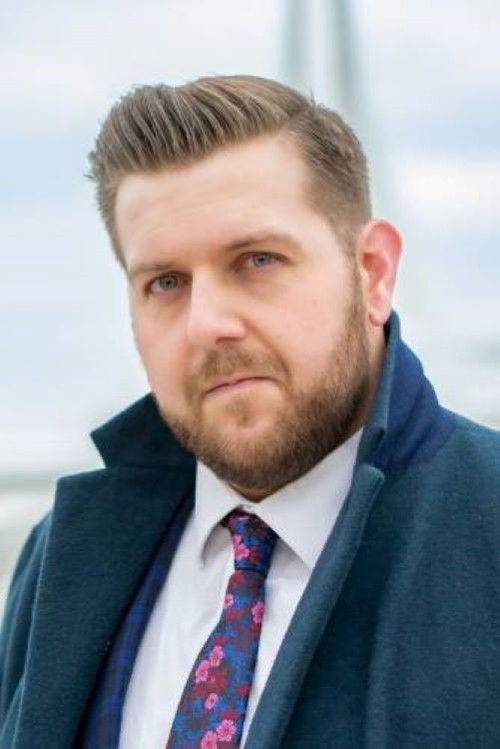 Nicholas Huff as Oligarch