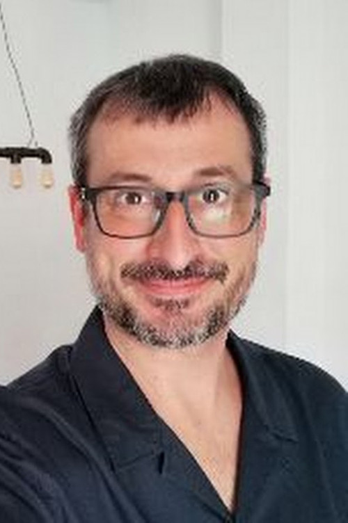 Miquel Simó as Diversos