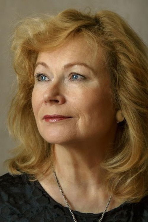 Doris Kareva as Young Tiina