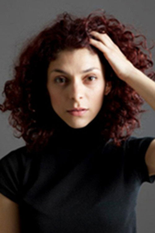 Konstadina Dadami as φωνή Έμμας