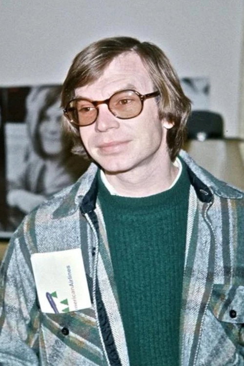 Hardy Fox as Hardy Fox