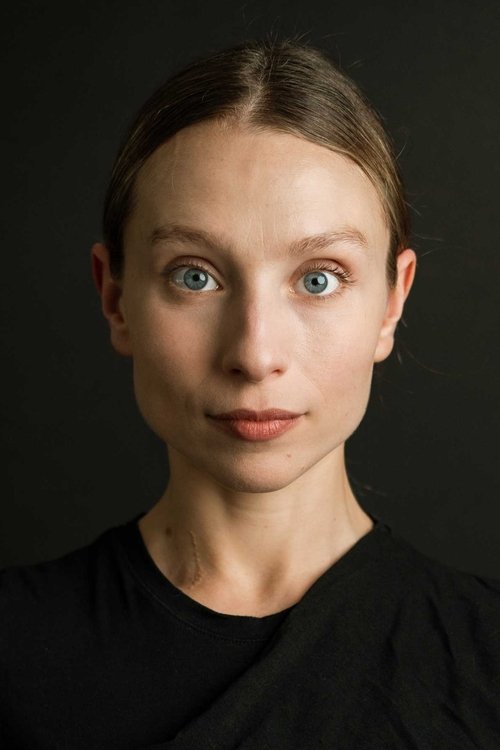 Céline Verbeeck as Ilse