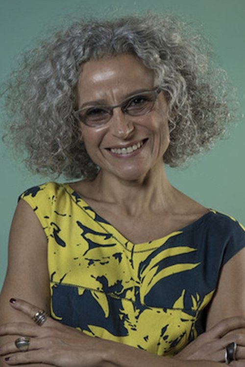 Sondos Belhassen as Souad