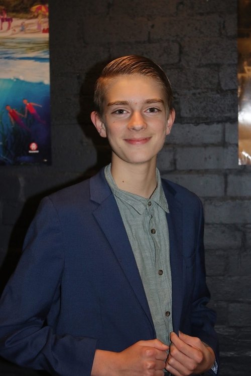 Chase A. Coustley as Arc