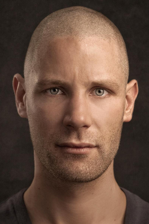 Frontliner as Himself