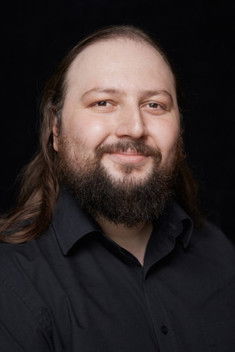 Victor Shapovalov as Barone Douphol