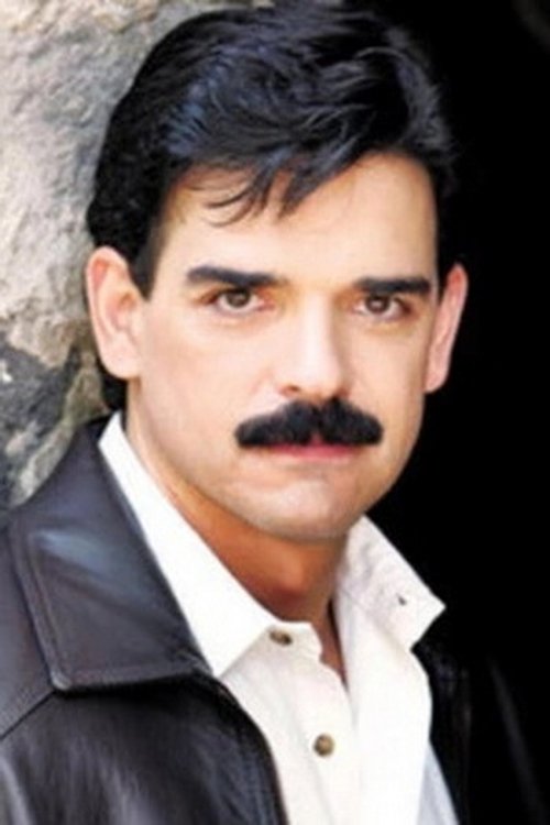 José Llamas as José