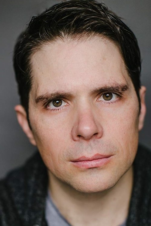 Donovan Cerminara as Beau