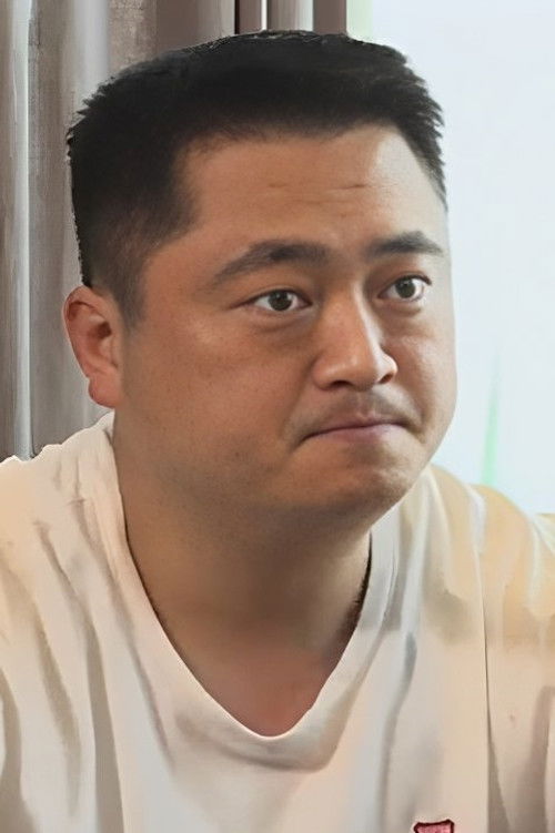 Jo Jung-rae as Detective