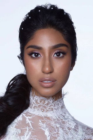 Dianna Condori as Selena