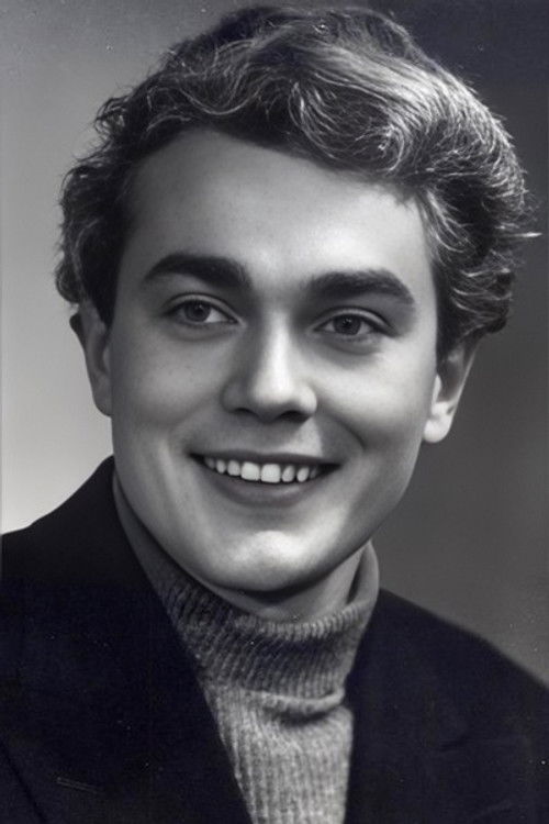 Eduard Koshman as Gnat Kolyada