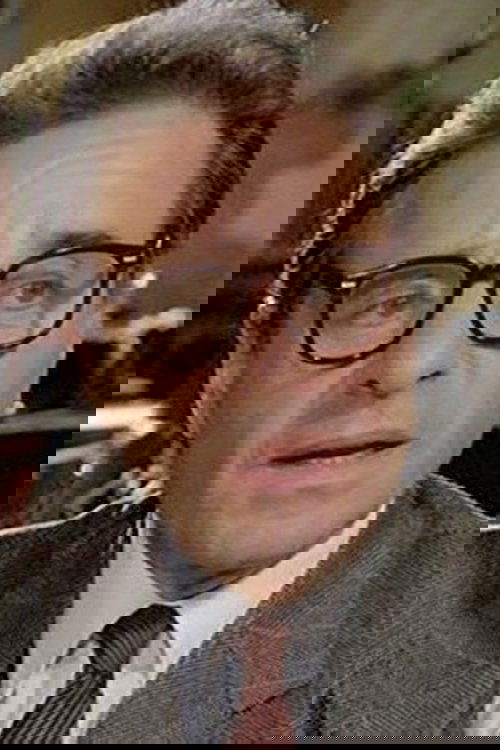 Cyrus Elias as Guido