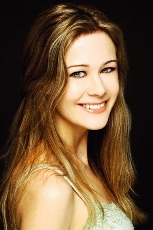 Michal Sinnott as Rap Star's Girl