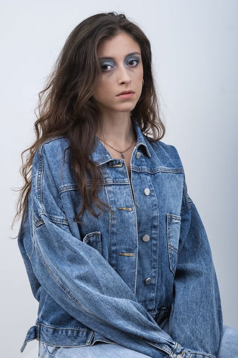 Estelle Attal as Julia