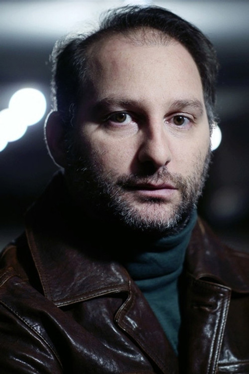 Sylvain Katan as Alphonse/Julien