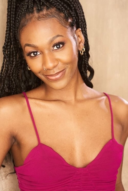 Autumn Sylve as Savannah Sims