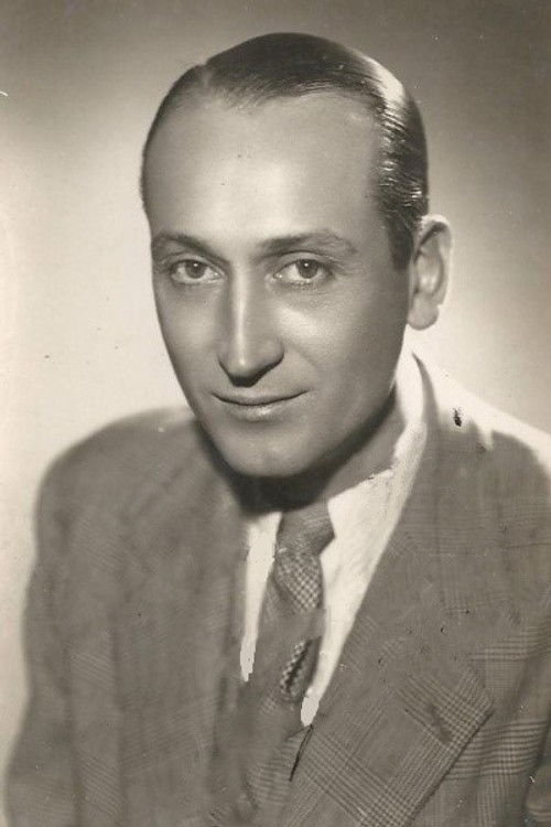 Jorge Greiner as Francisco López García / Manolo Corrales