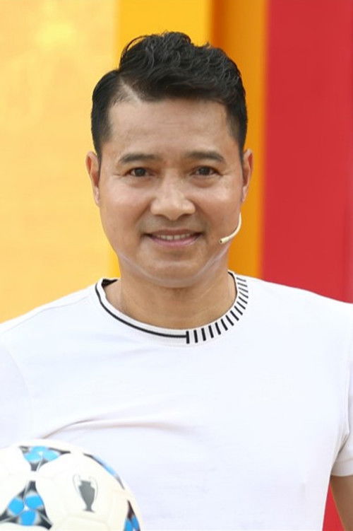 Hồng Sơn as Self