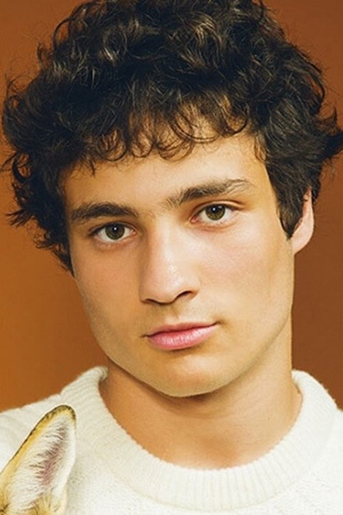 Quentin Dolmaire as Stéphane