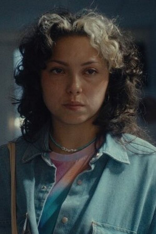 Alicia Andries as Miri Wolfson