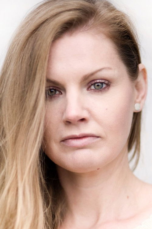 Gaia Maria Jørgensen as Ingrid Laursen