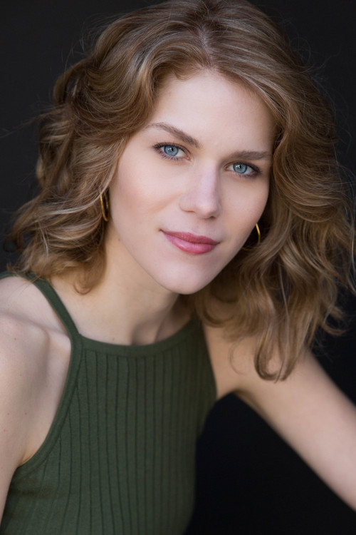 Ellyn Jameson as Suzy