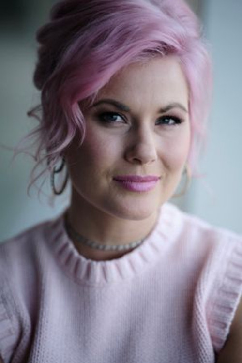 Melinda Jacobs as Self