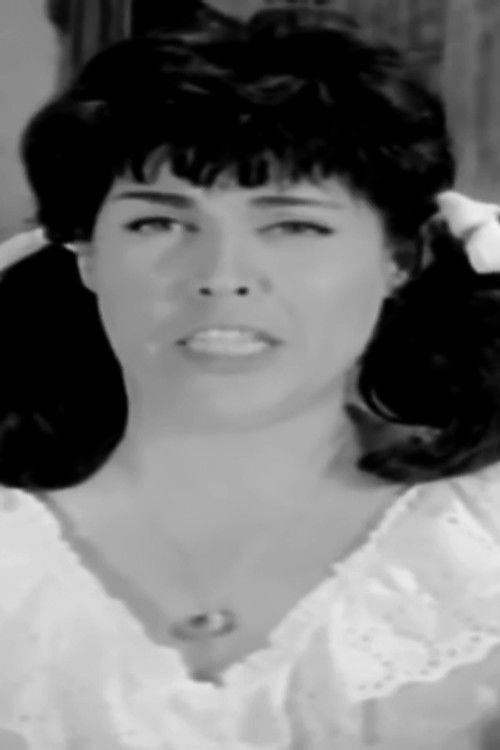 Dolly Fliskou as Ourania