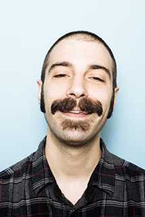 Dan Licata as Serj Lopecia