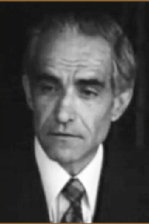 Nikolay Sytin as ветеринар