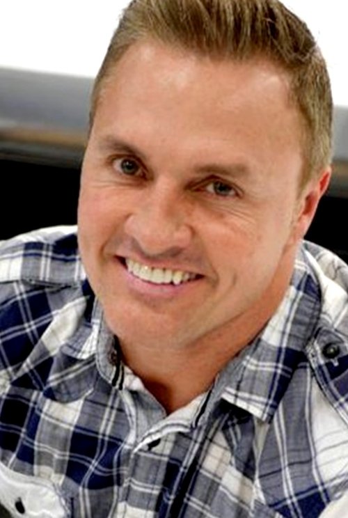 Alton Butler as Billy