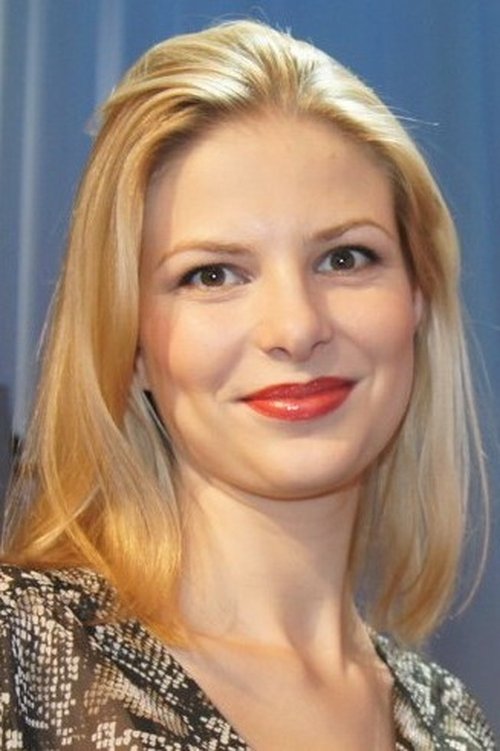 Anna Szarek as Natalia Wis