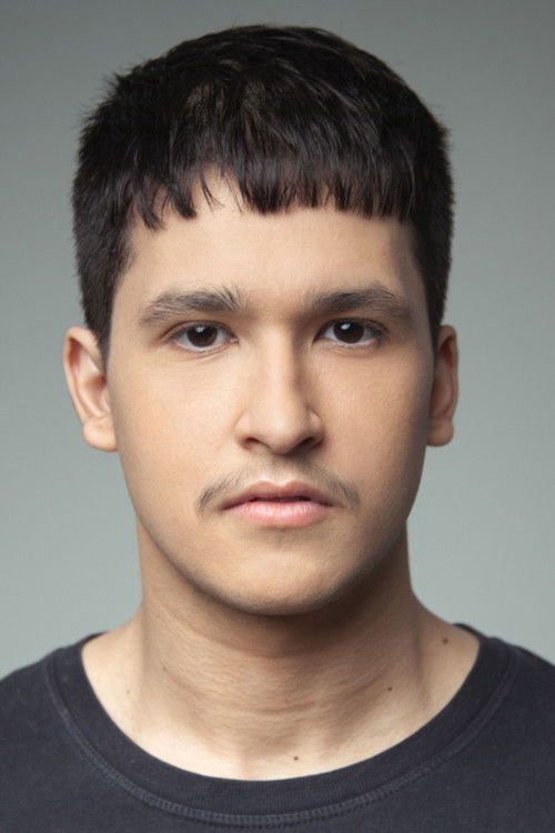 Matheus Cirillo as Heitor