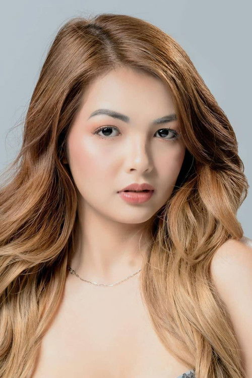 Chloe Garcia as Nicole