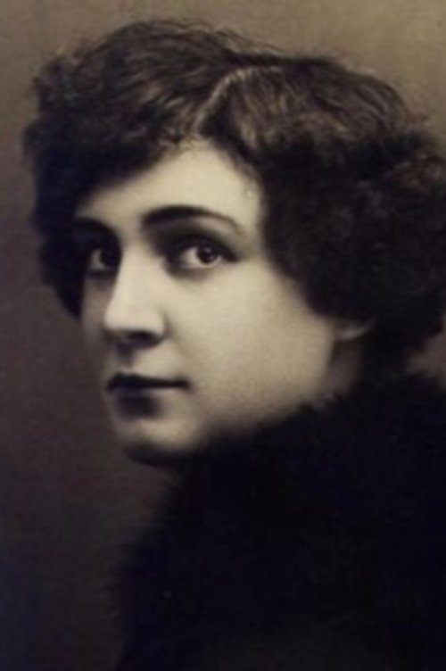 Margarita Barskaya as Young woman