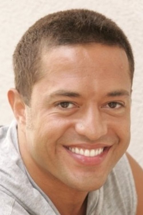 Pike Nelson as Pool Guy