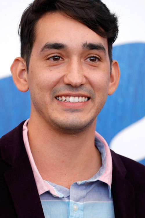 Eden Villavicencio as Fabián